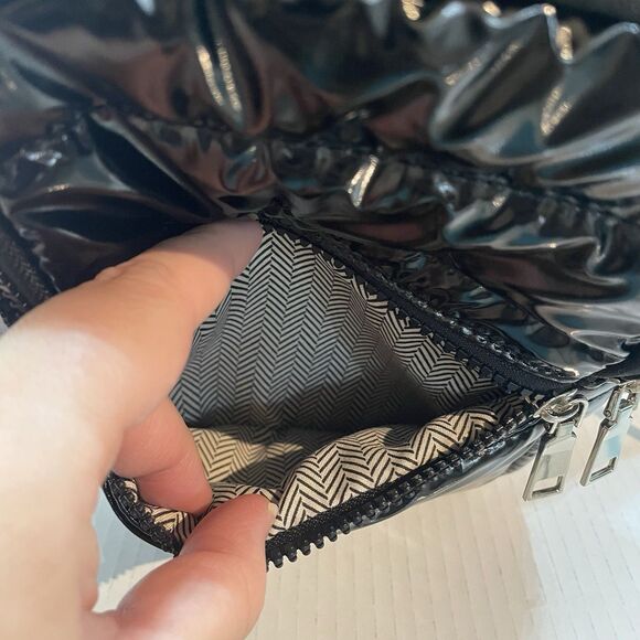 Ah.Dorned Quilted Black Puffer Sling Crossbody Bag Backpack - Picture 7 of 7